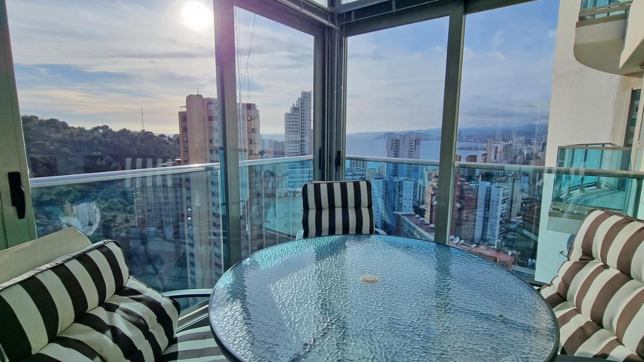 Skyline 14 Large And Sunny All-Day Balcony With Stunning Sea Views Benidorm Ngoại thất bức ảnh